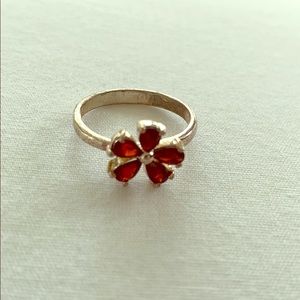 Garnet Flower Gemstone Ring Size 7